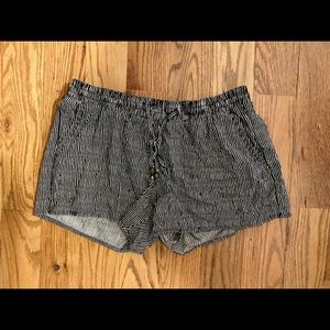 Black/white Striped Shorts